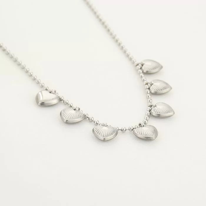Ketting met hangers van hartjes zilver waterproof