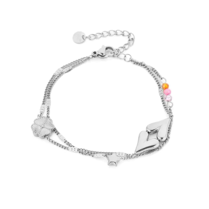 Armband met hartjes bedel, bloem bedel, ster bedel en gekleurde kralen in het zilver
