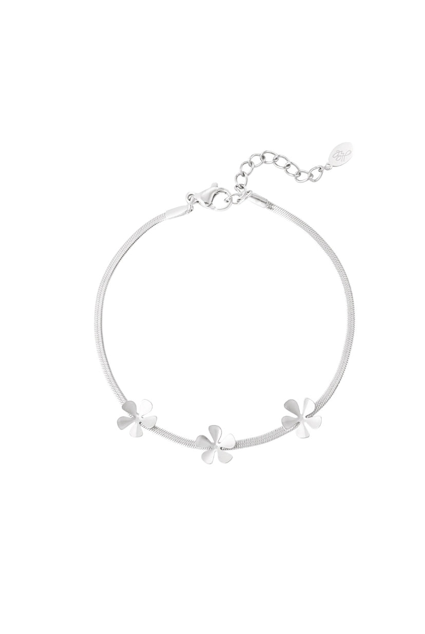 Minimalistische armband met bloemen zilver