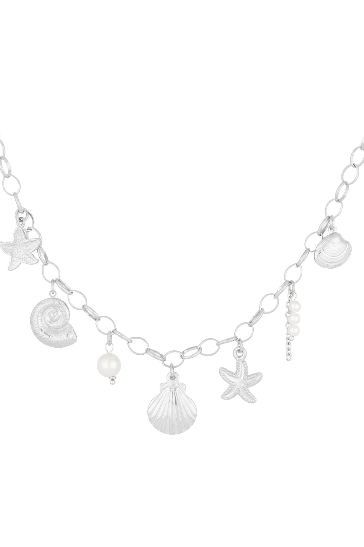 Schakelketting met bedels van schelpen en parels zilver