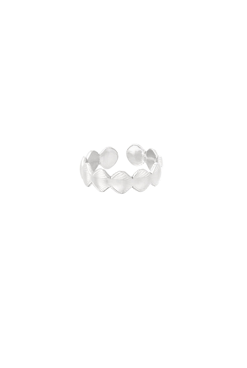 Verstelbare ring met schelpen zilver
