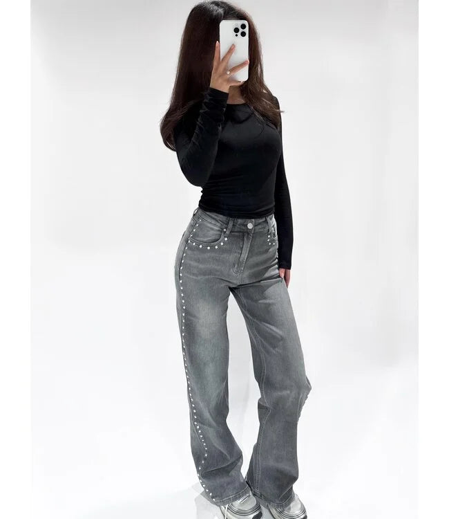 Grijze jeans met studs