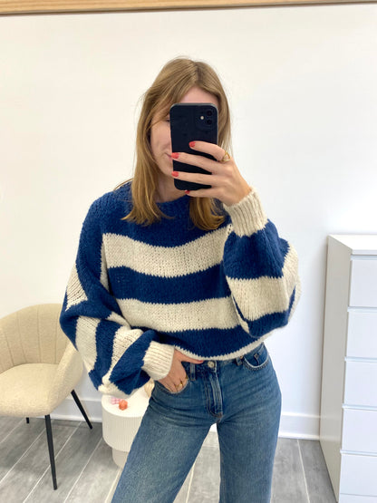 GET COMFY KNIT STRIPED