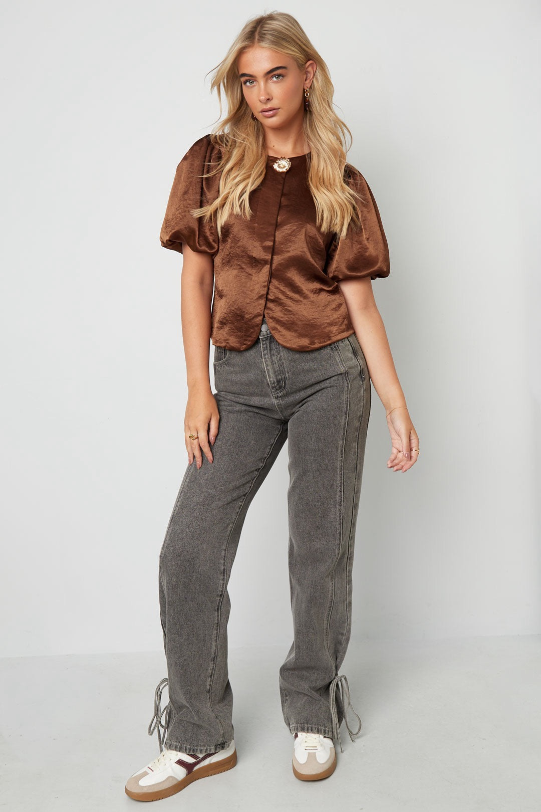 WENDY SATIN TOP BROWN
