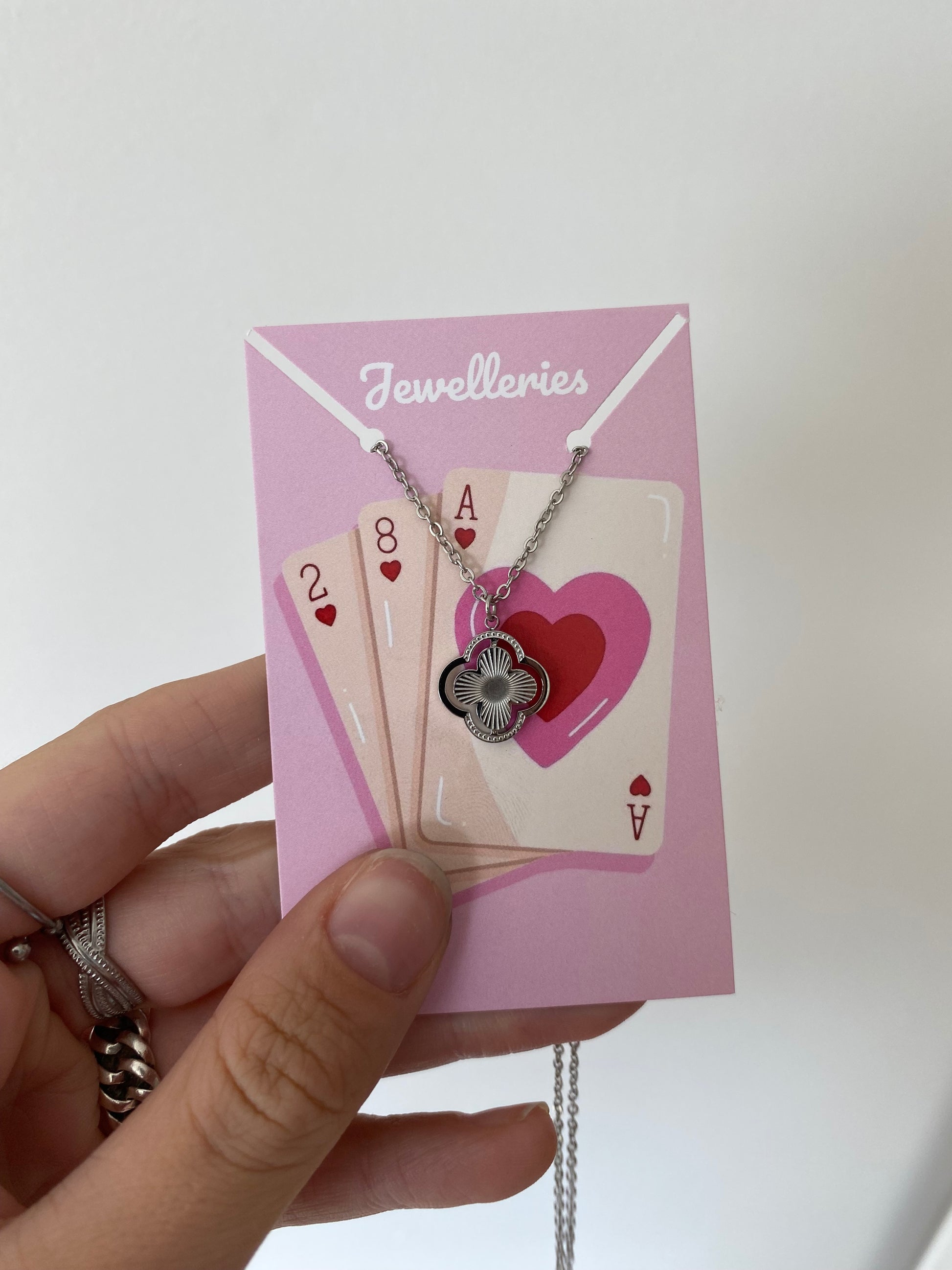 CLOVER KETTING