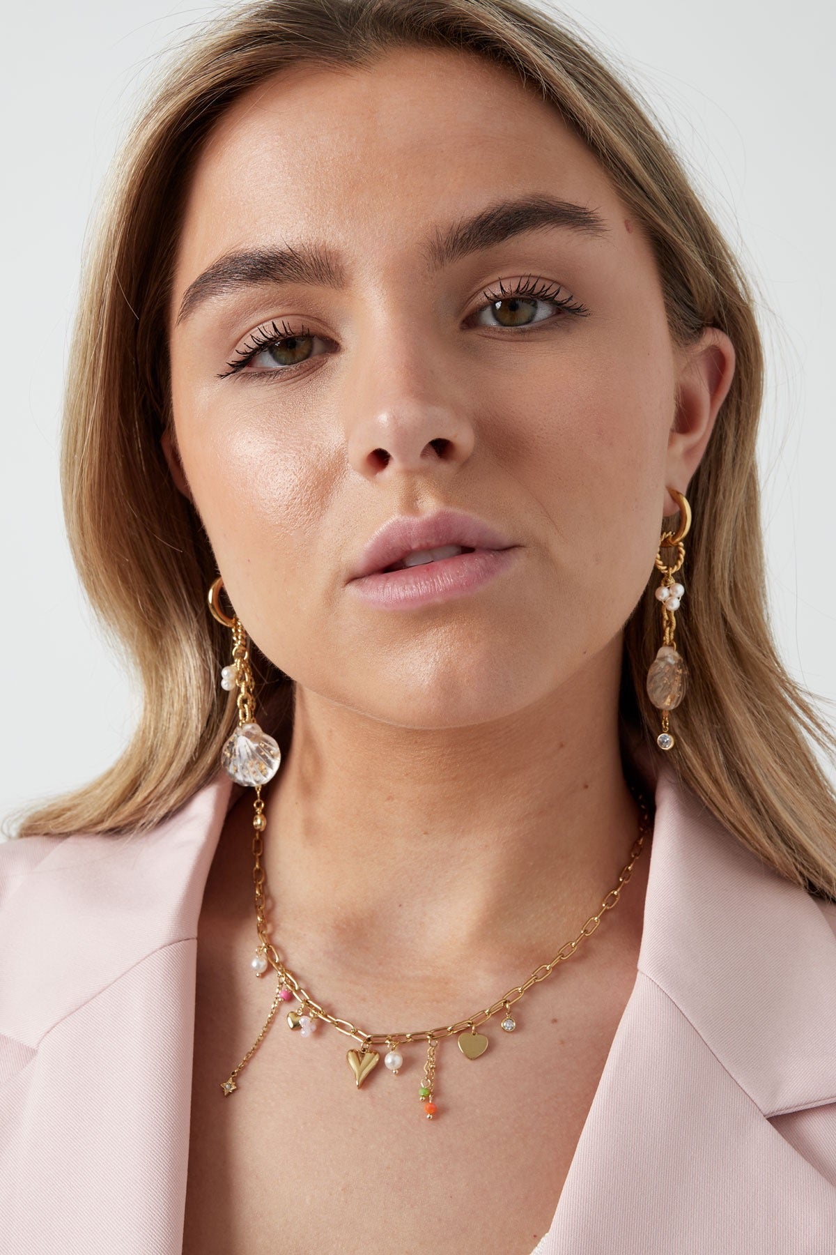 Bedelketting goud met hartjes, kralen en parels