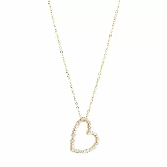 Ketting Angel Heart met hart hanger in het goud gemaakt van stainless steel