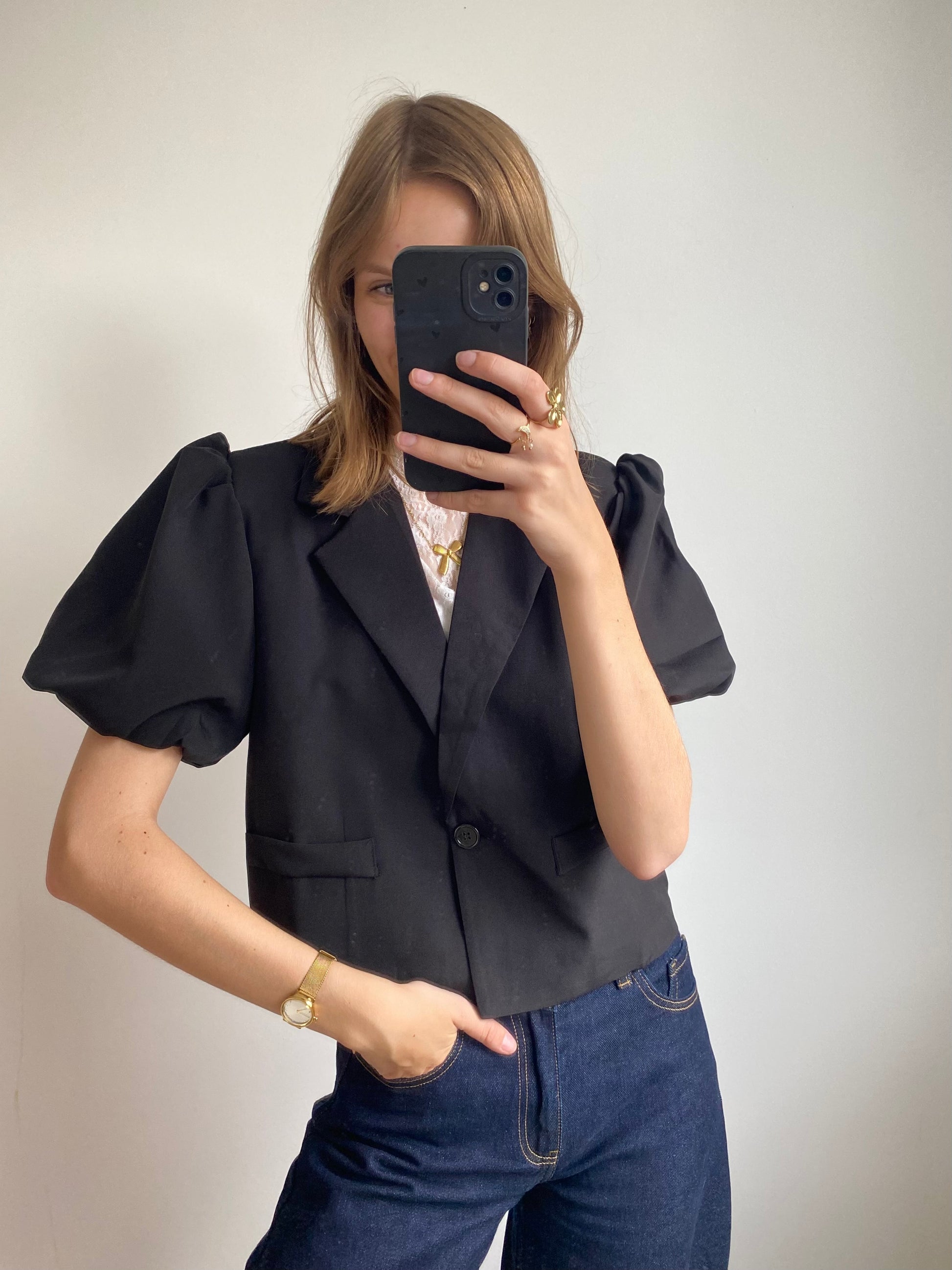 Blazer met korte pofmouw in zwarte kleur