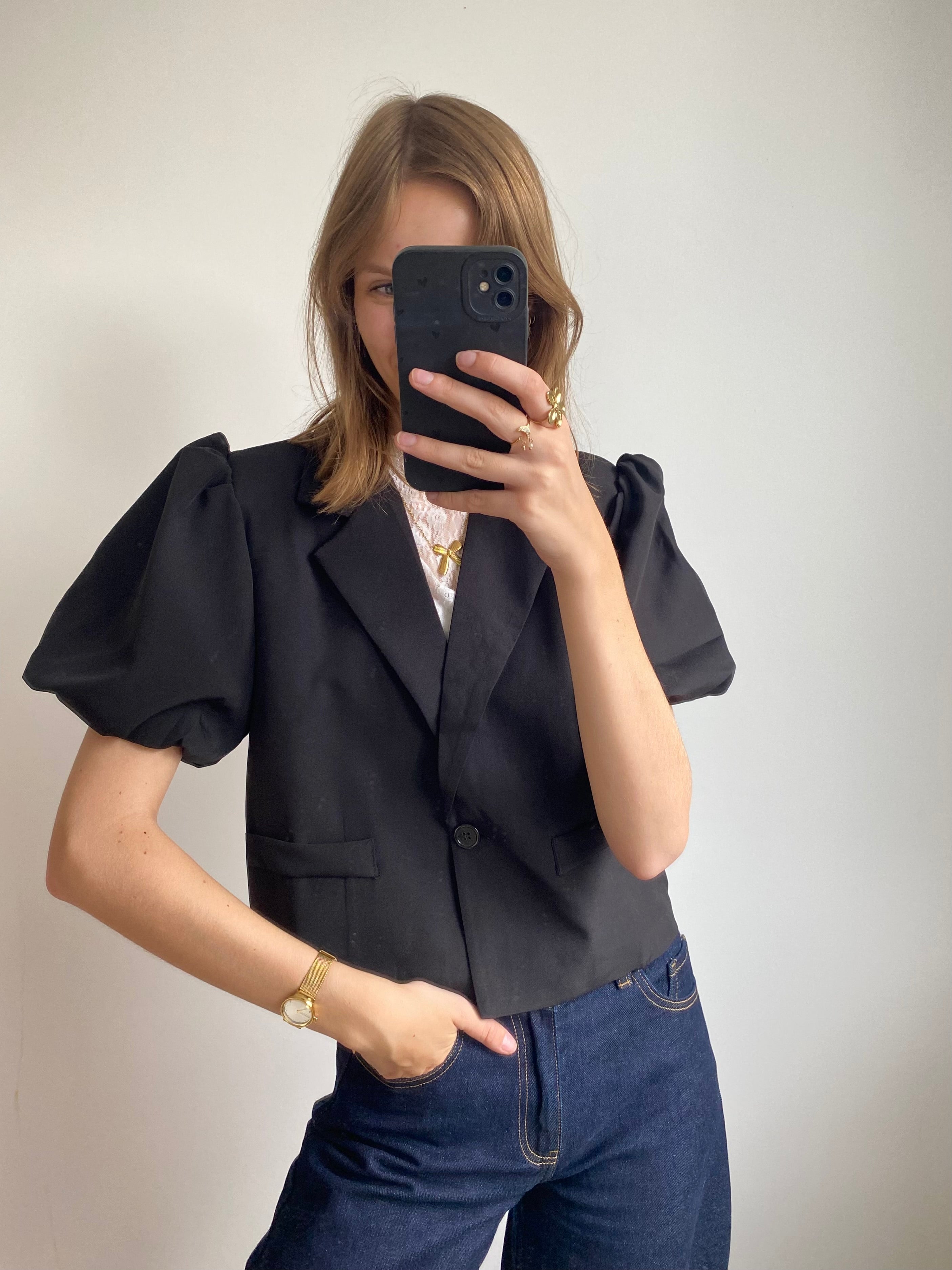 Blazer met korte pofmouw in zwarte kleur