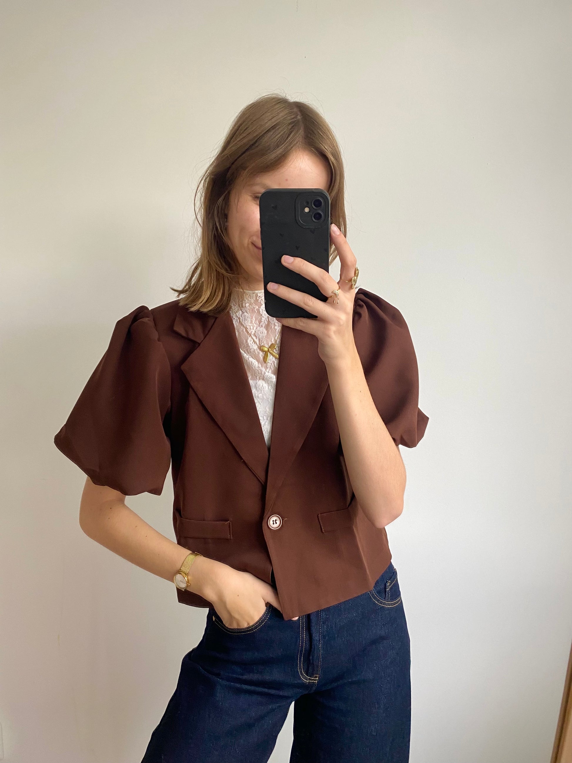 Blazer met korte pofmouw en knoop in bruin