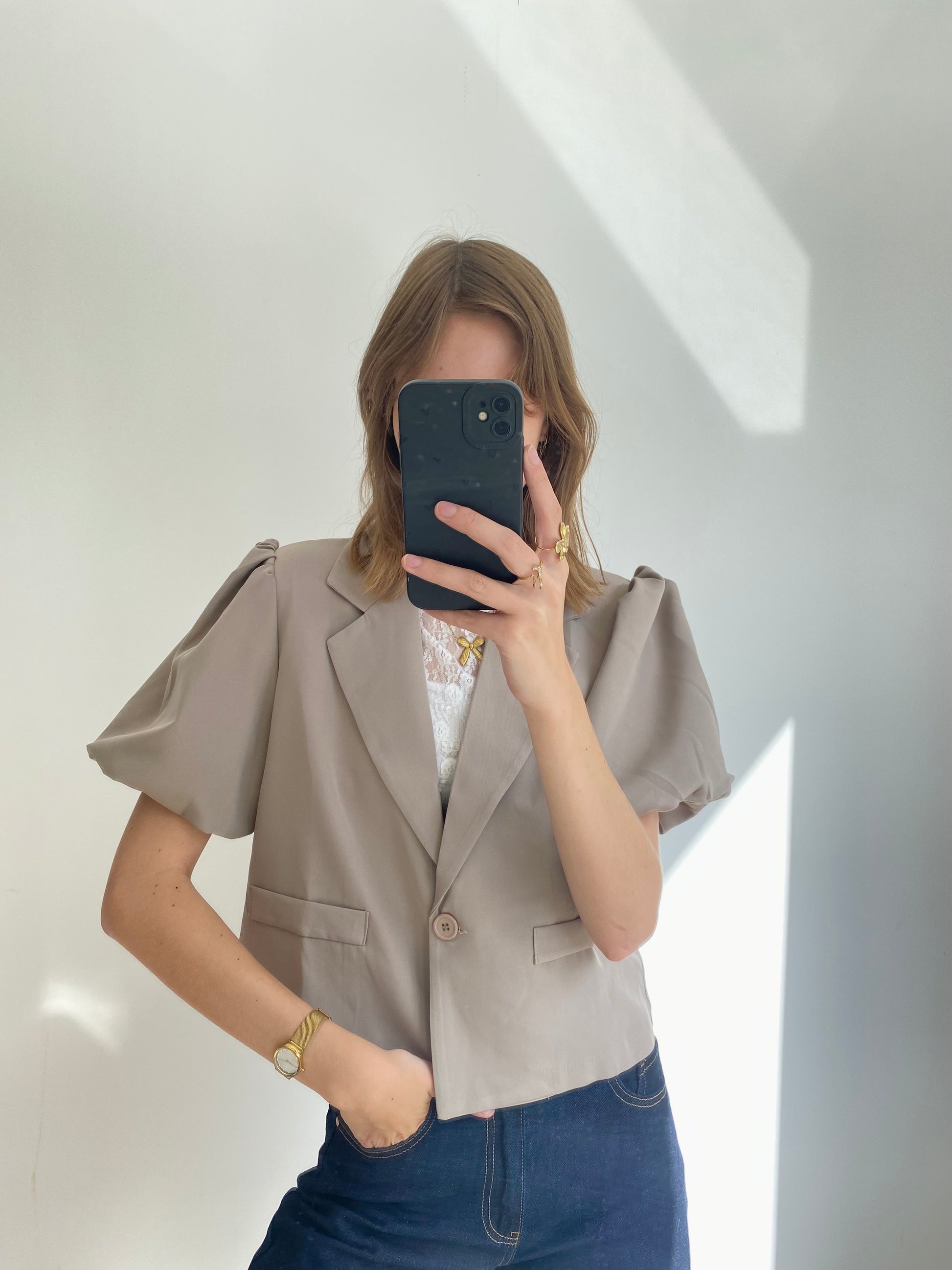 Blazer met korte pofmouw in taupe kleur