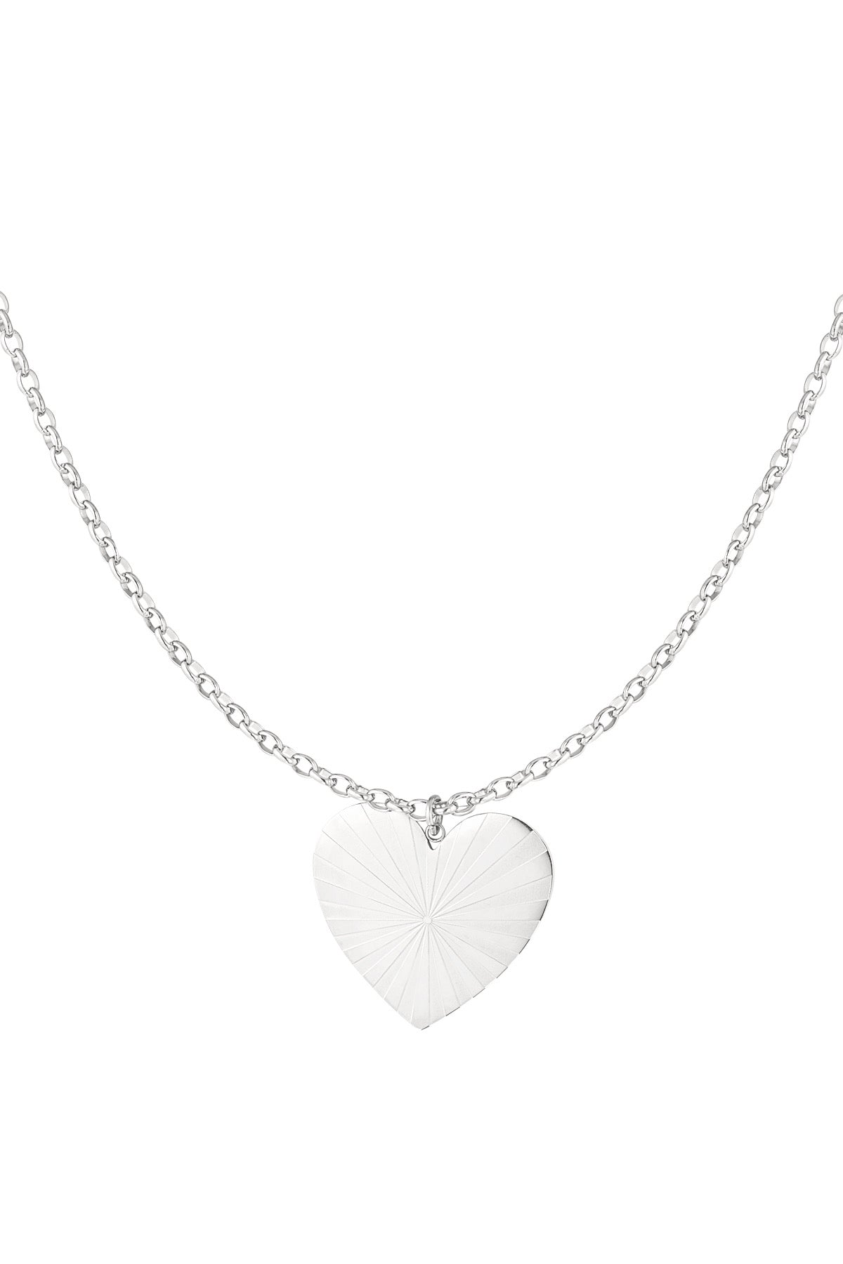 Lange ketting met hart in het zilver