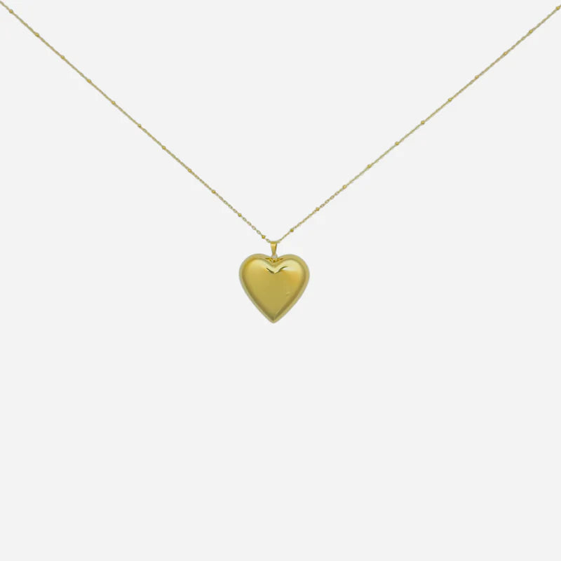 Lange ketting met hartjes hanger in het goud