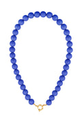 Kralenketting met donkerblauwe cobalt kralen en gouden ronde sluiting