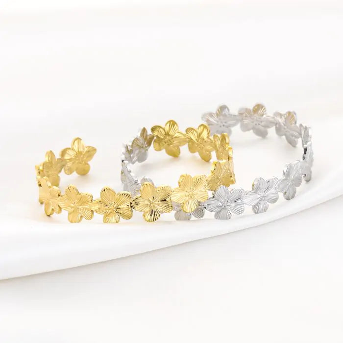 Bangle harde armband met bloemen in het goud en zilver