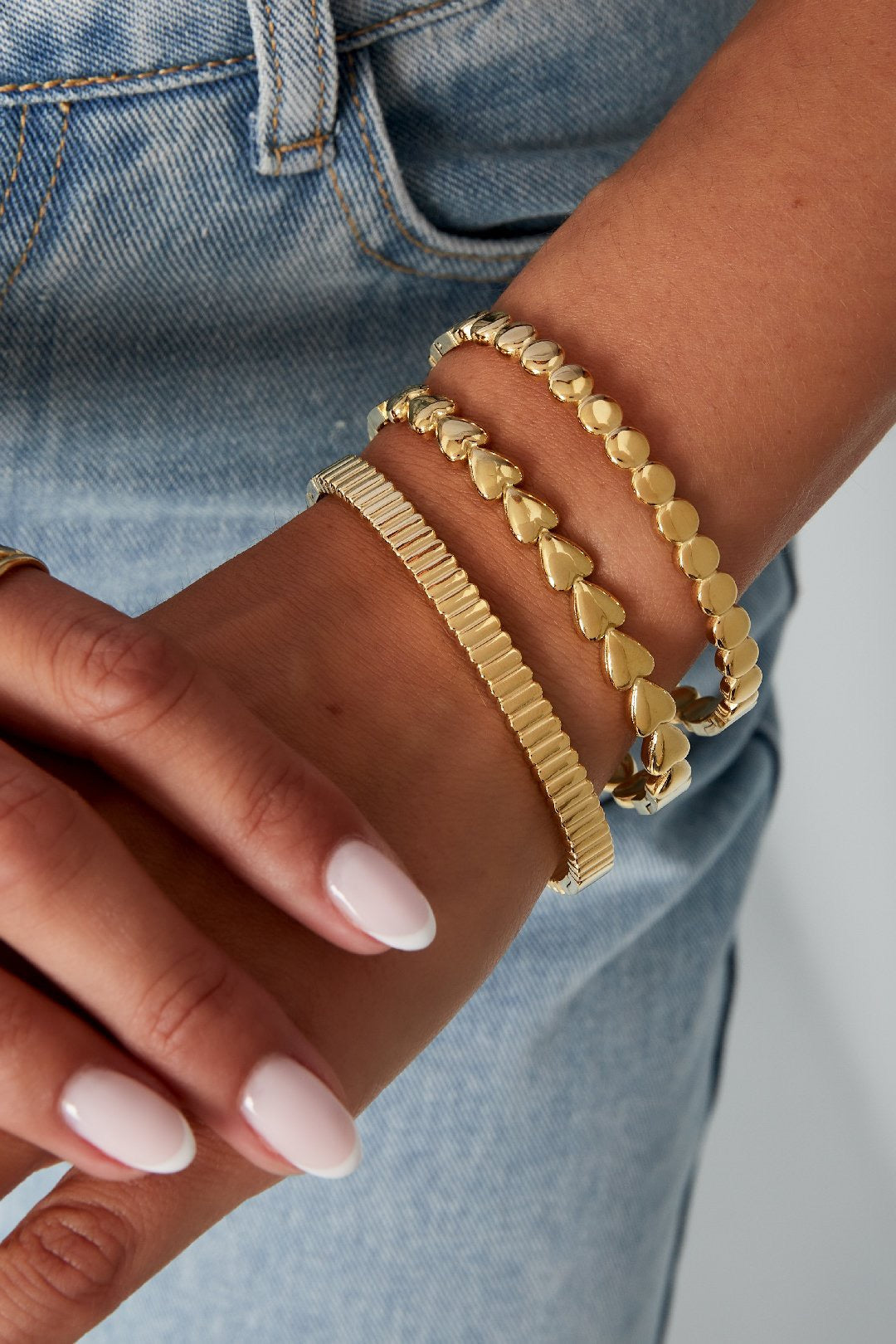 Bangle armband met stipjes