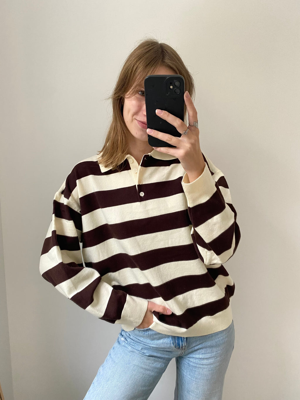 Sweater met polo kraag en strepen in bruin met creme