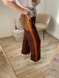 Pantalon broek in het bruin met oranje streep