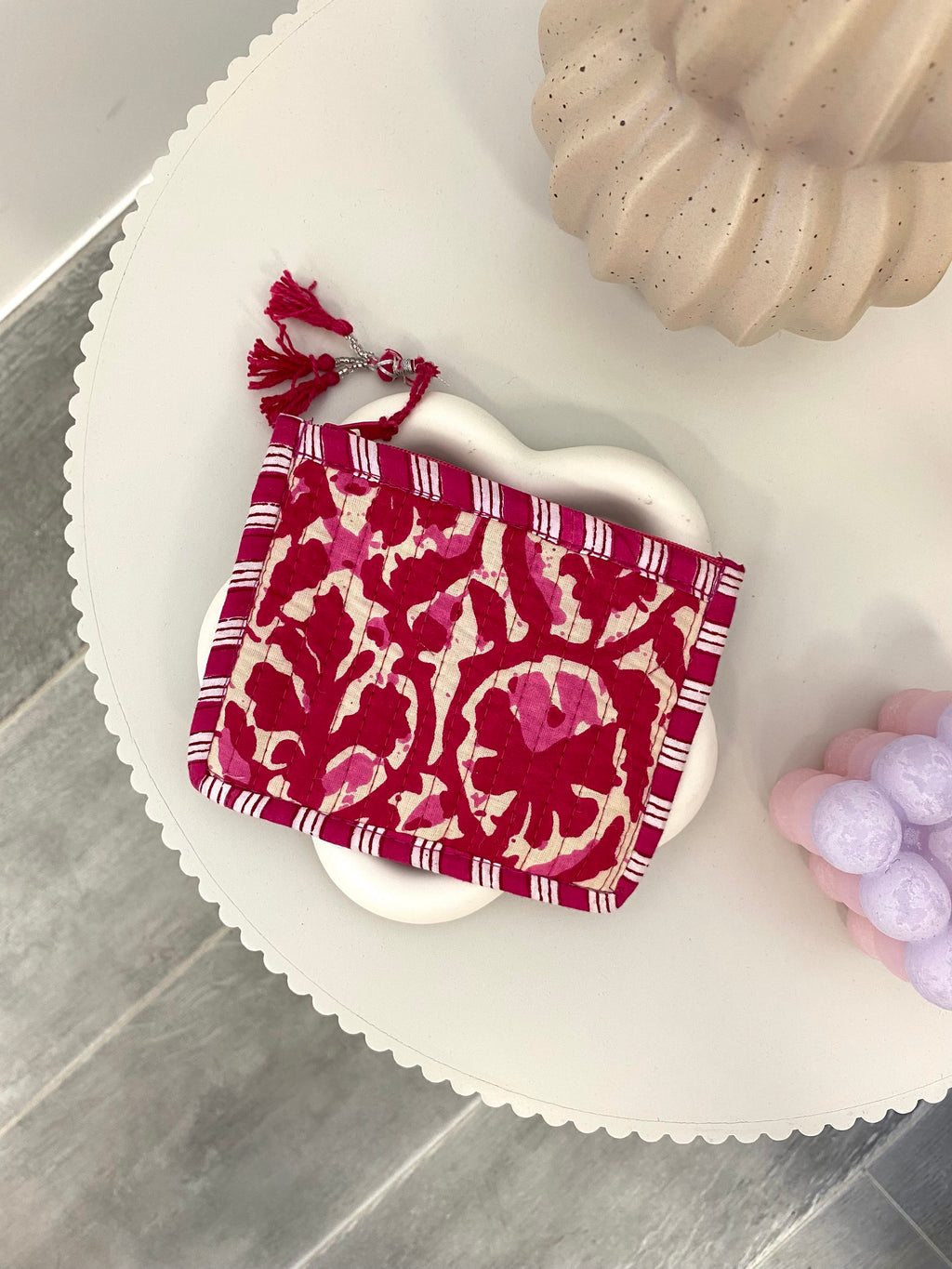Portemonnee met roze print en ritssluiting