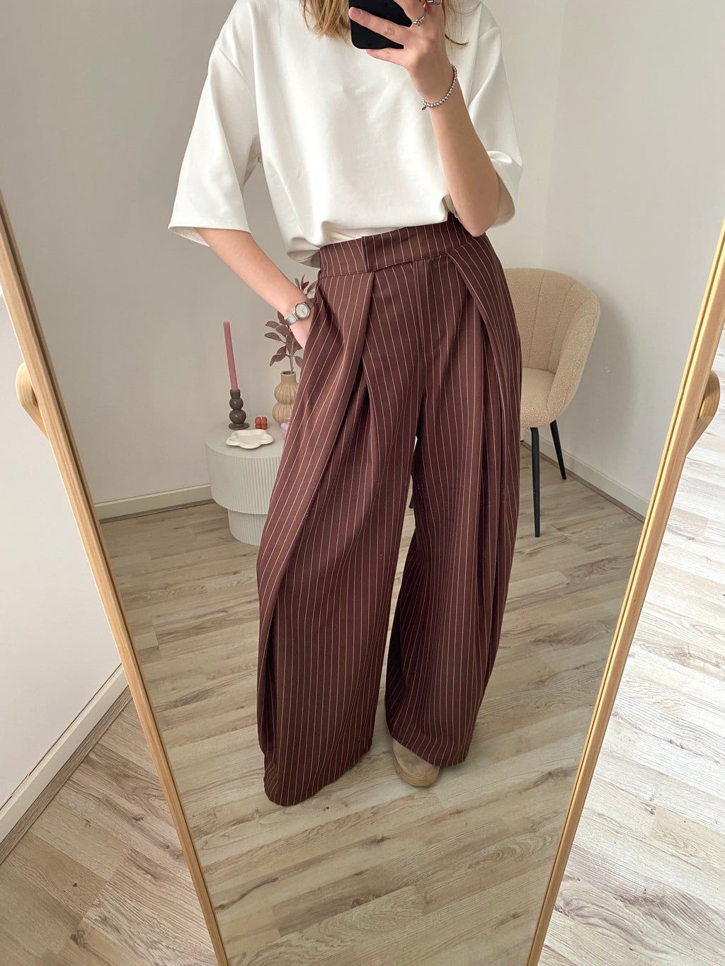 Oversized fit bruine pantalon met strepen