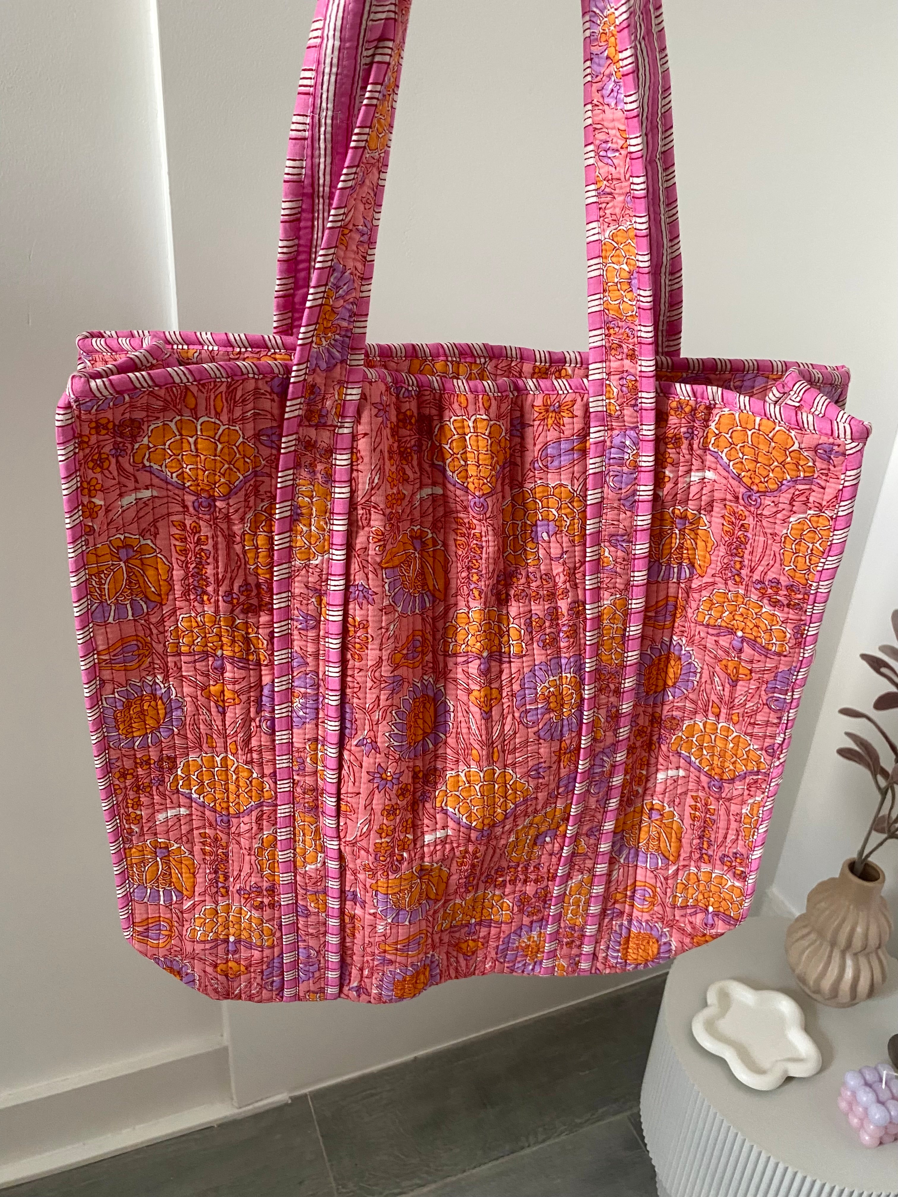 Shopper met bloemenprint in het roze en ritssluiting