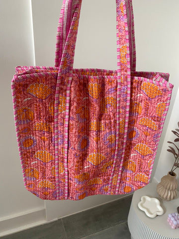 FLOWERY LILA IBIZA SHOPPER