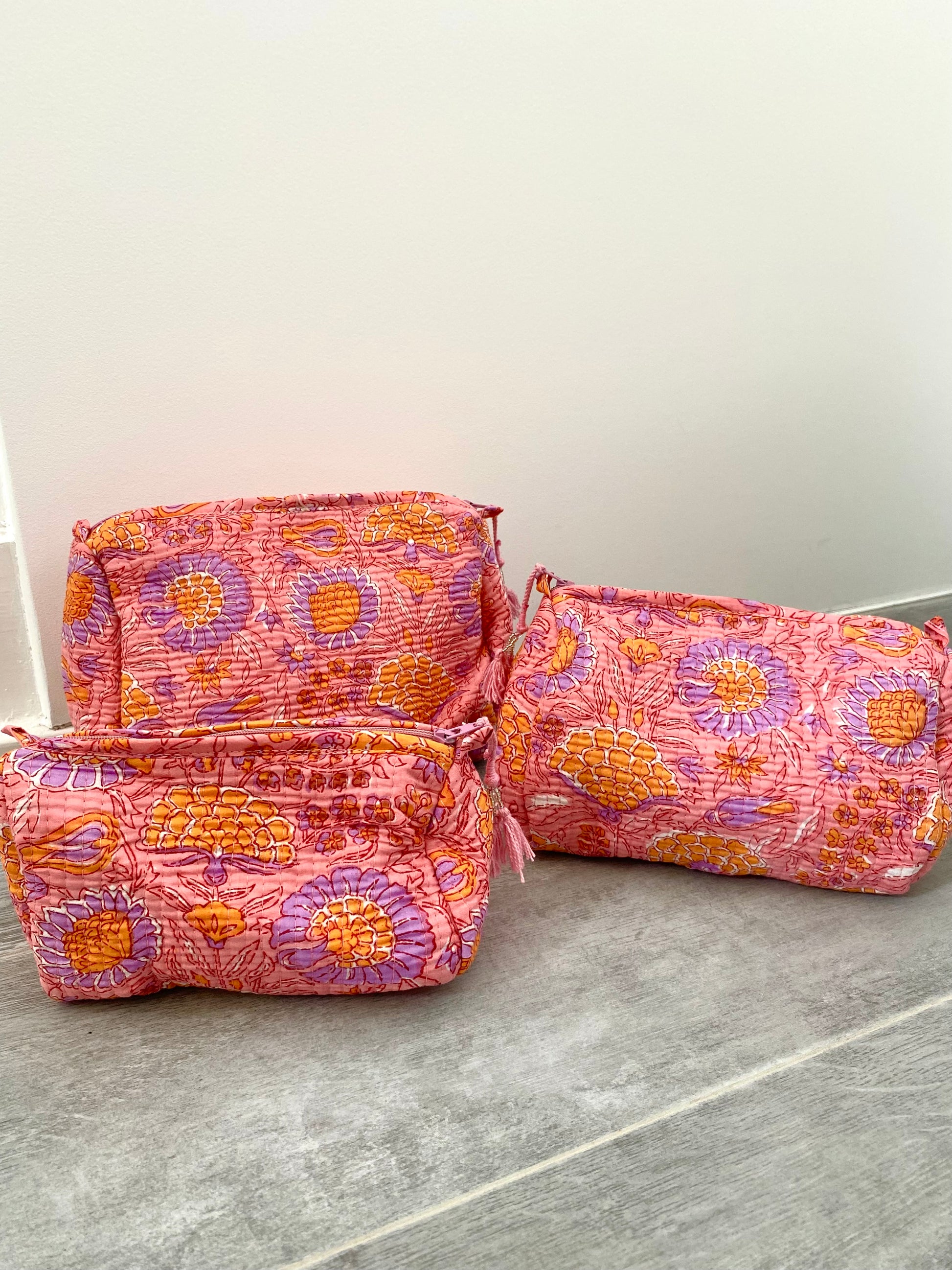 Toilettassen met bloemenprint lila roze