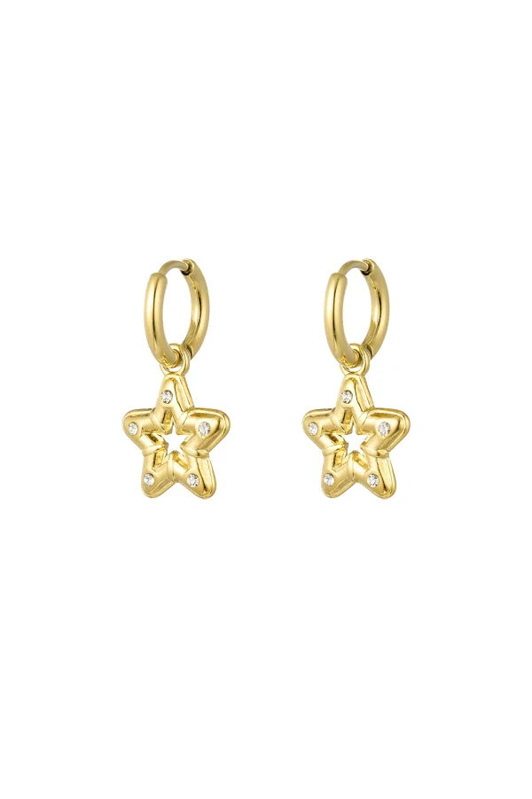 Oorbellen met hangers van sterren en glitters in het goud