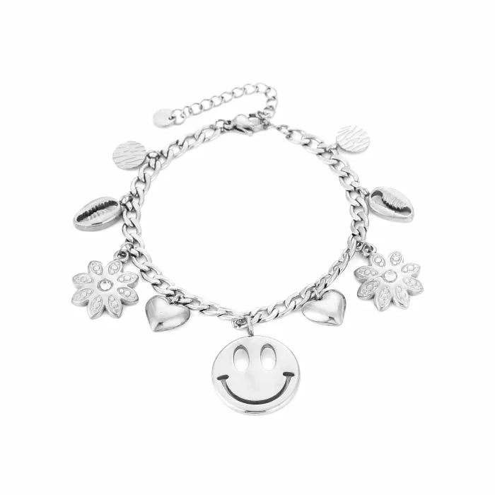 Statement armband verschillende bedels hart, bloem en smiley zilverkleurig