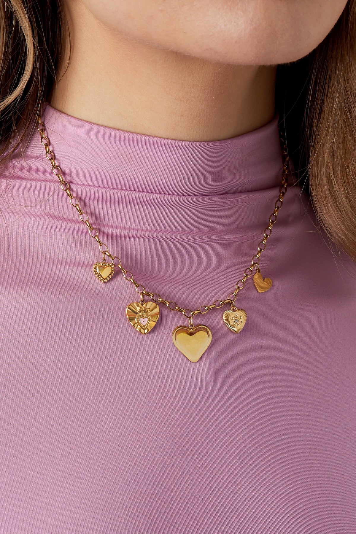 Statement opvallende bedelketting goud met hartjes