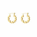Oorringen hoops met hartjes in het goud