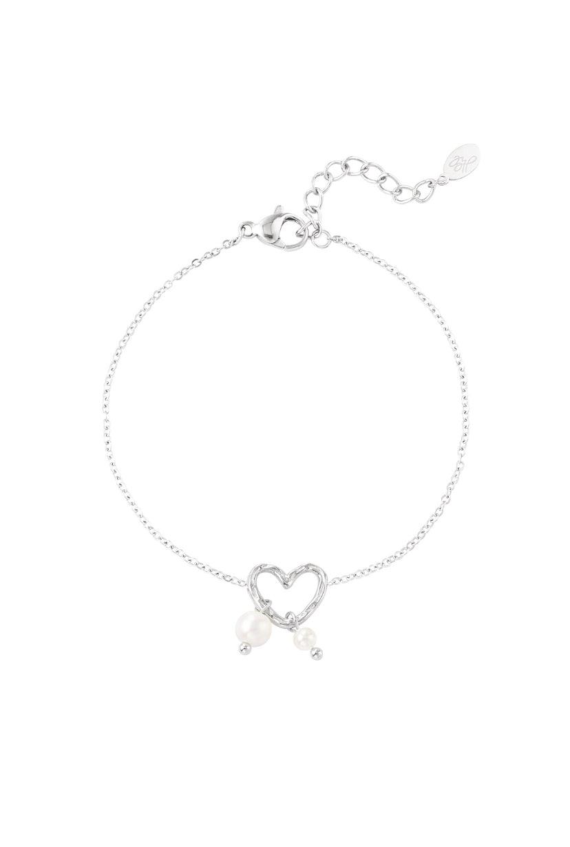 Minimalistische armband hartje met parels zilver