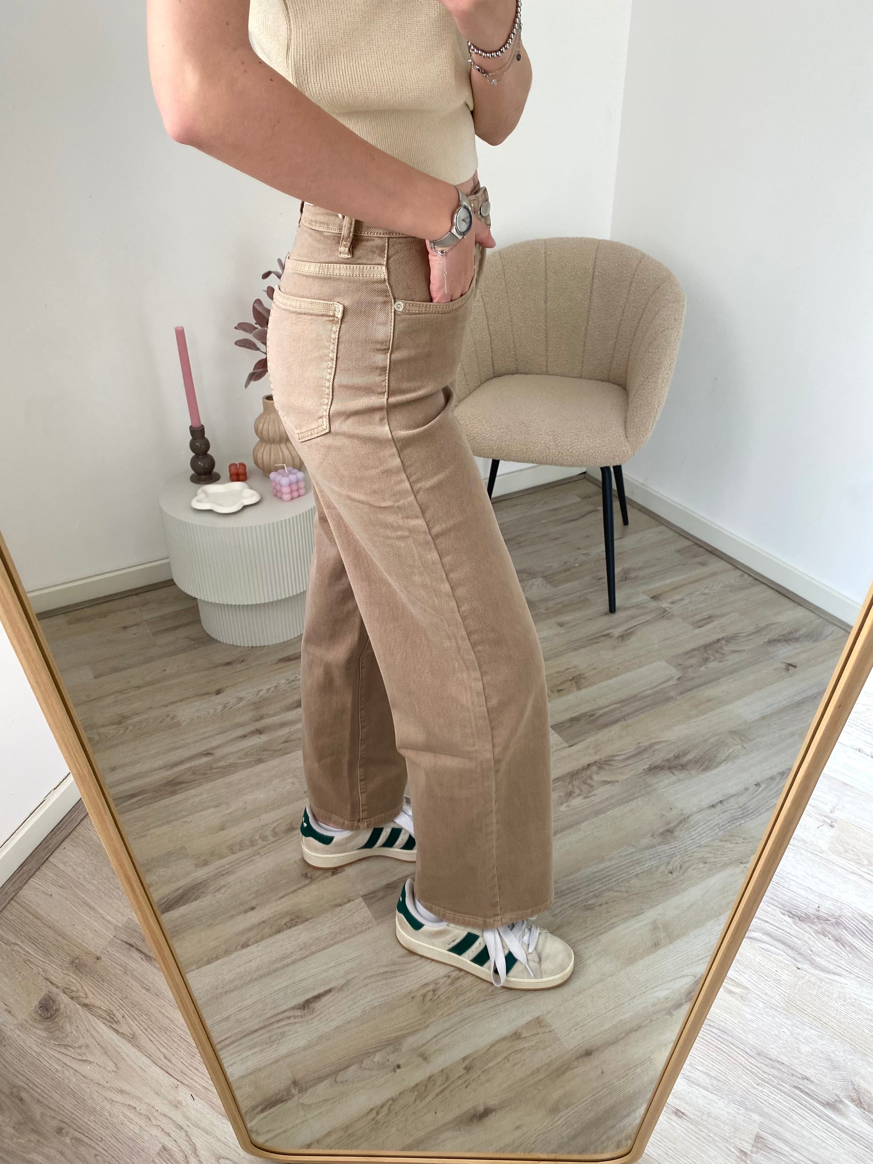 Wide leg jeans in het taupe met veel stretch