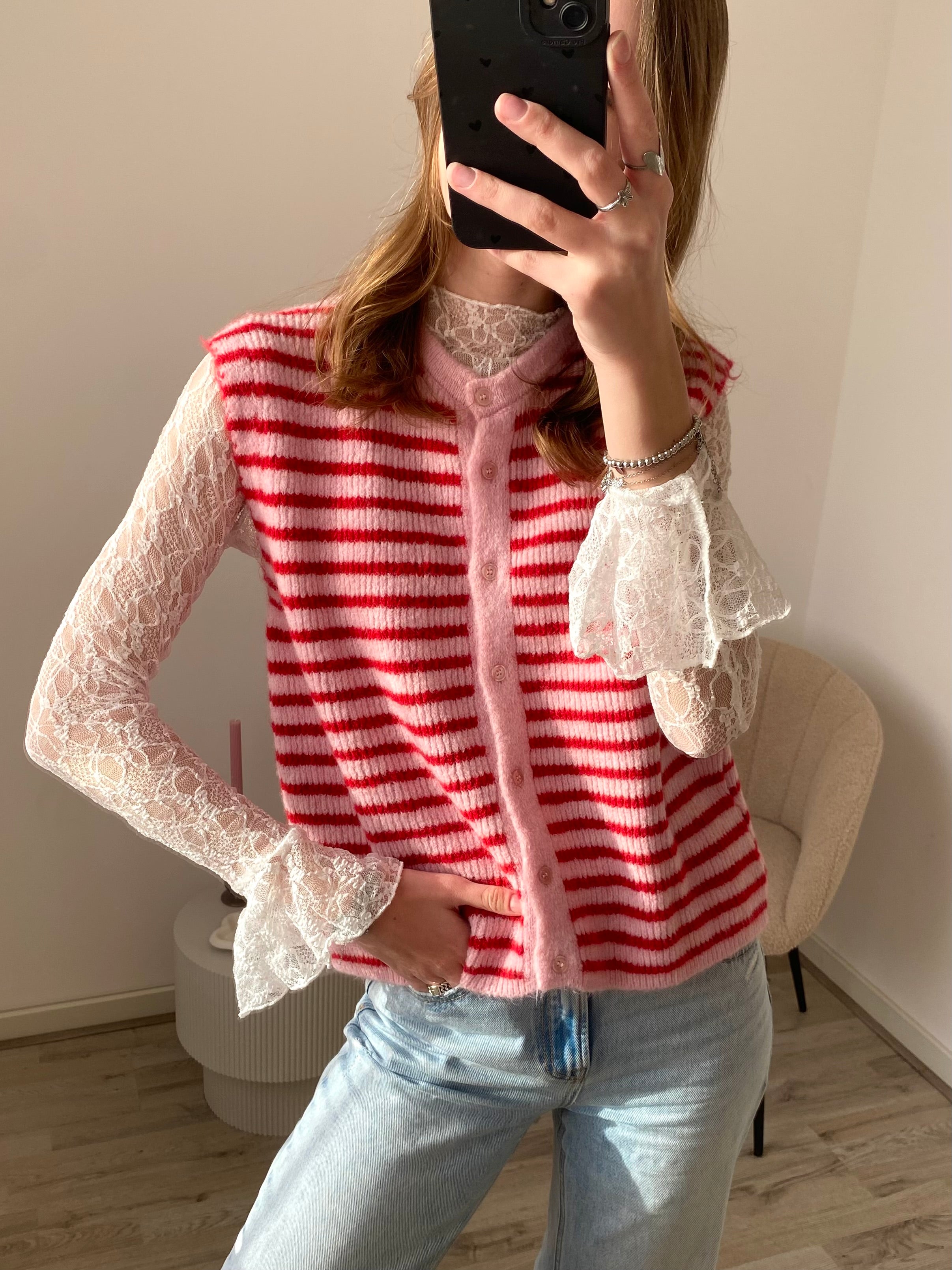 Gilet met strepen in vrolijke kleuren roze en rood