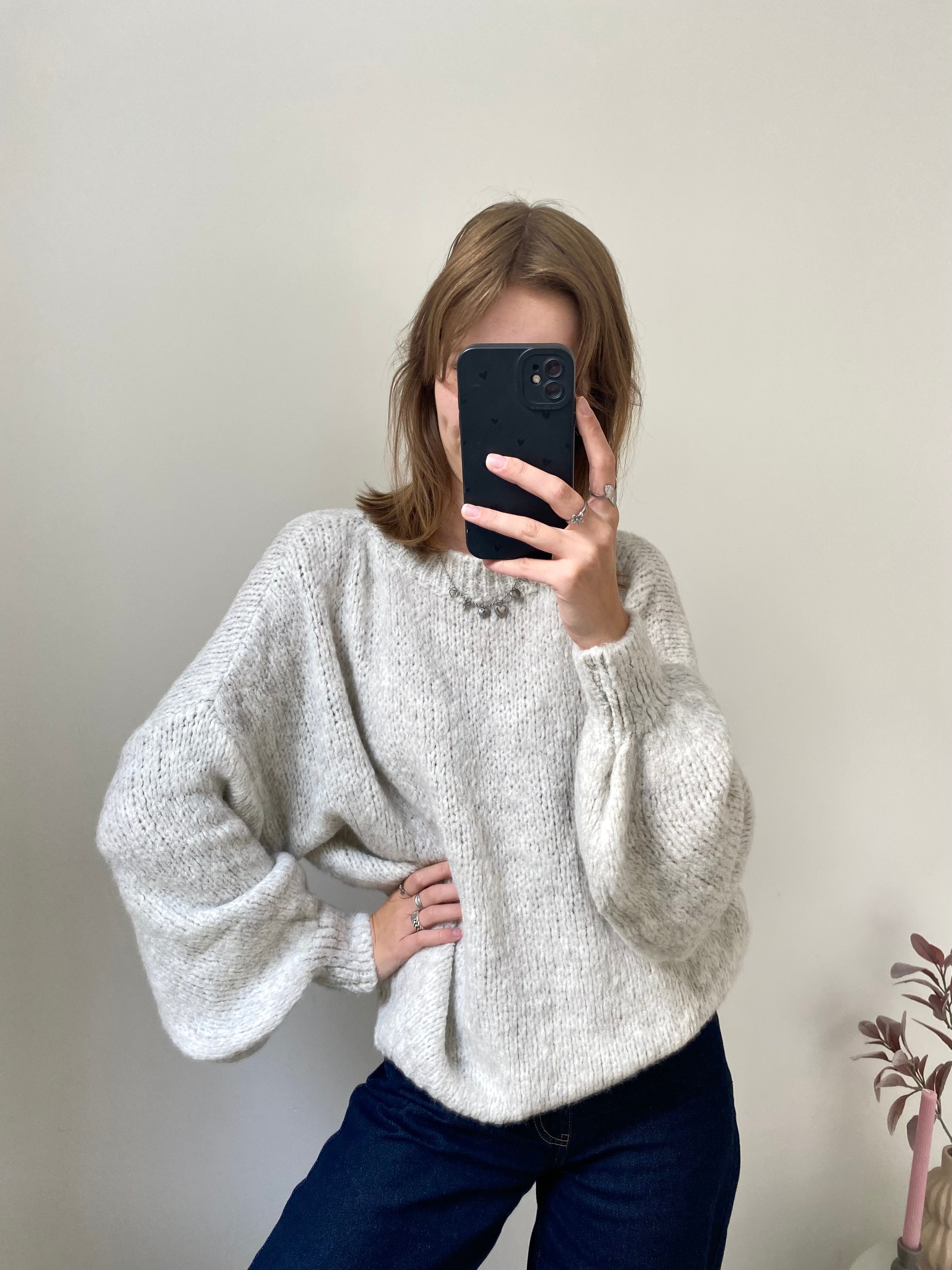 Comfy sweater trui met oversized effect in een lichtgrijze kleur