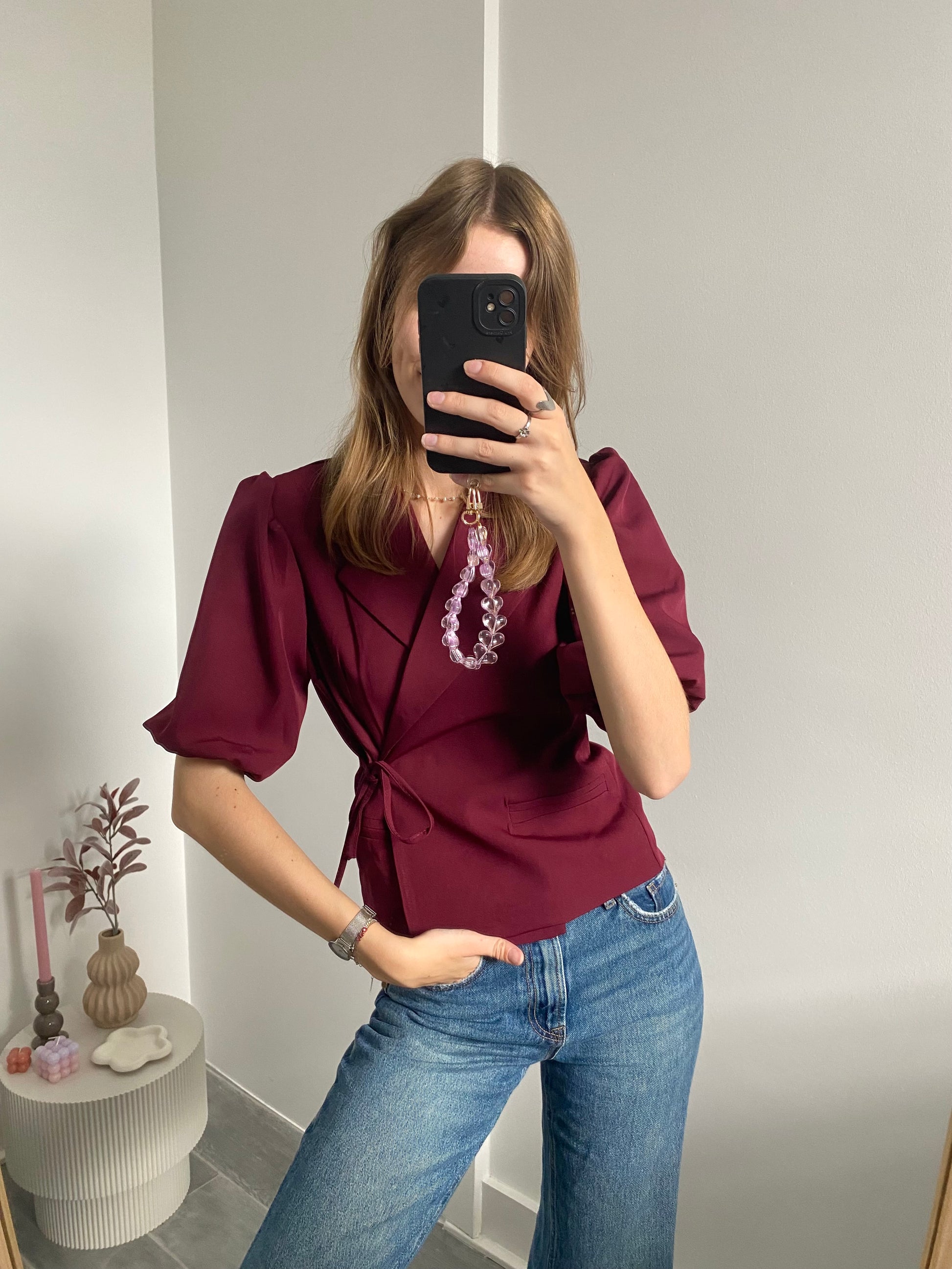 Blazer korte mouw met overslag en strik in bordeaux