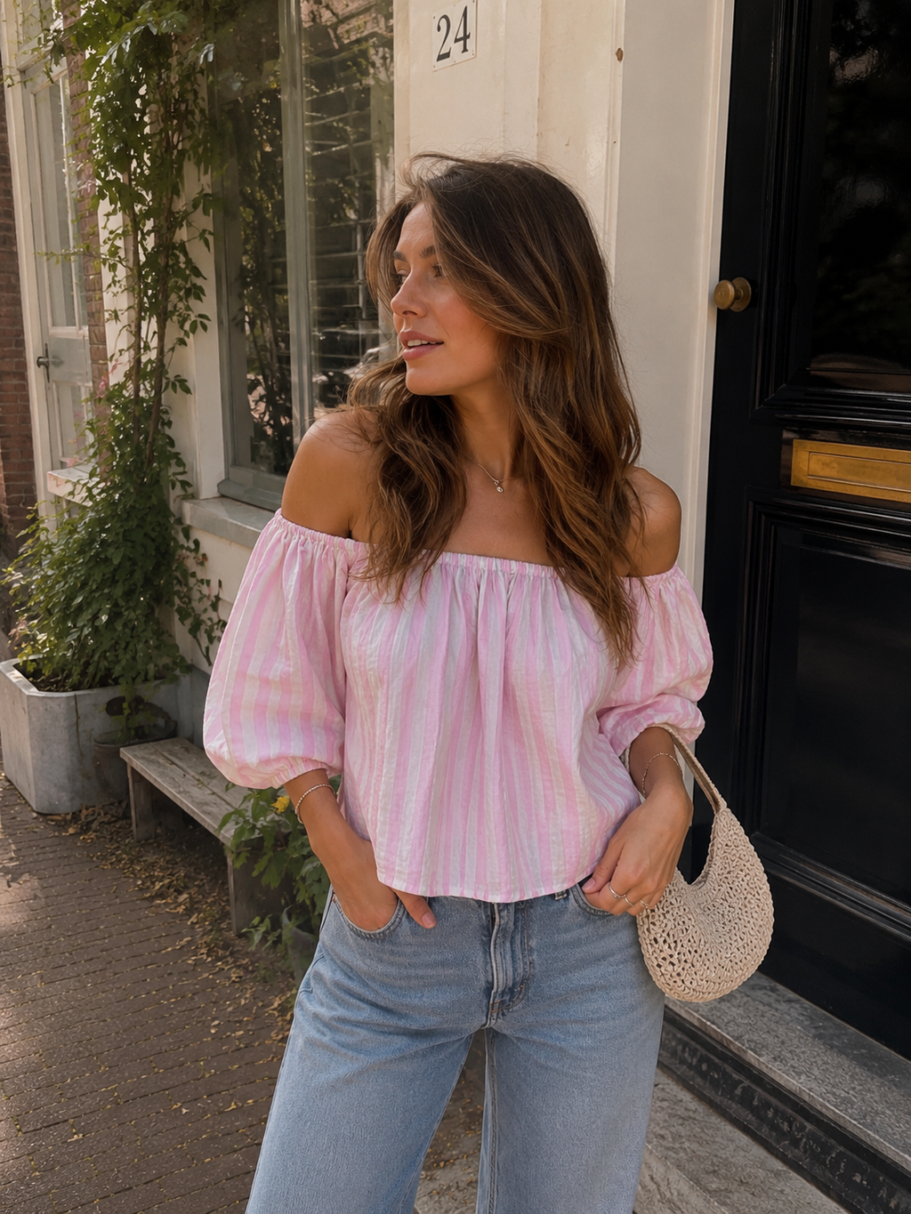Top met off shoulder effect en korte mouwen met strepen in het roze met wit/mint