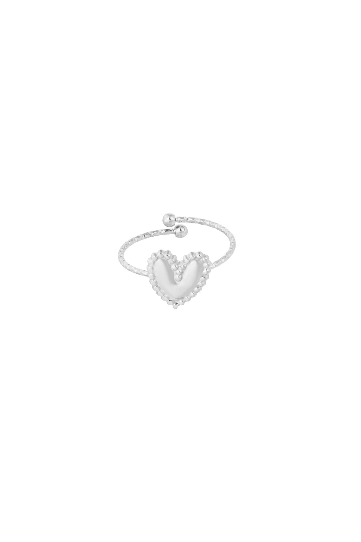 Ring met klein hartje zilver