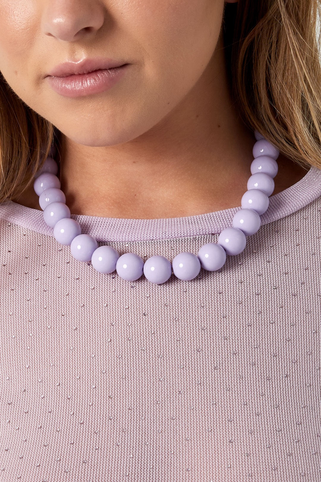 Kralenketting met grote paarse kralen