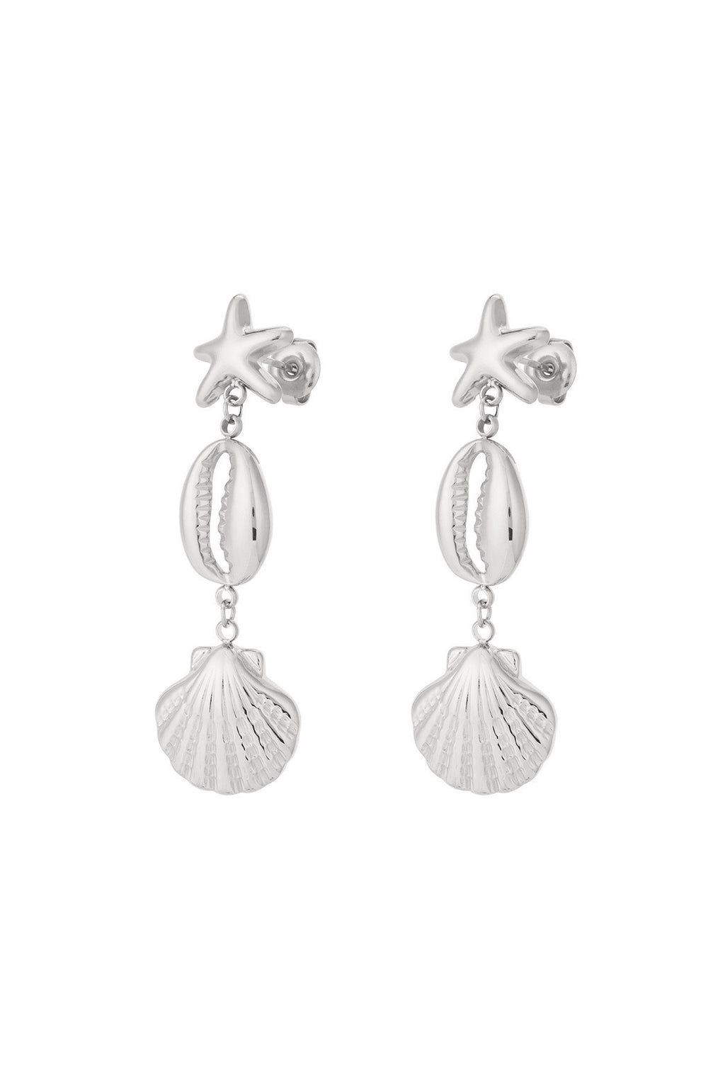 Stud oorbellen met schelpen en zeester hangers in het zilver