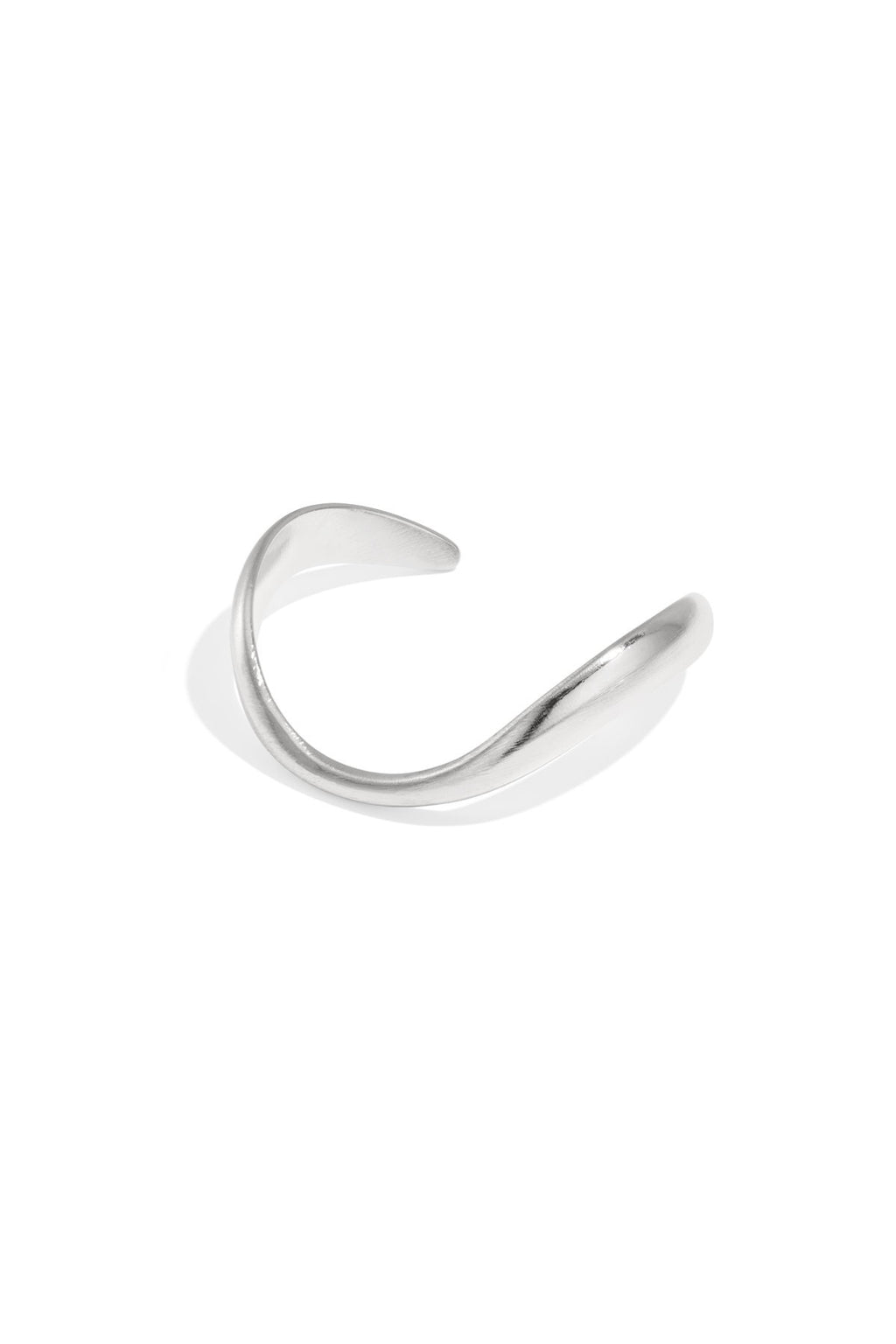 Organische bangle armband in het zilver