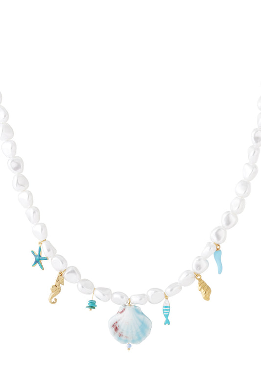 Statement grote parel ketting met blauwe bedels in het goud