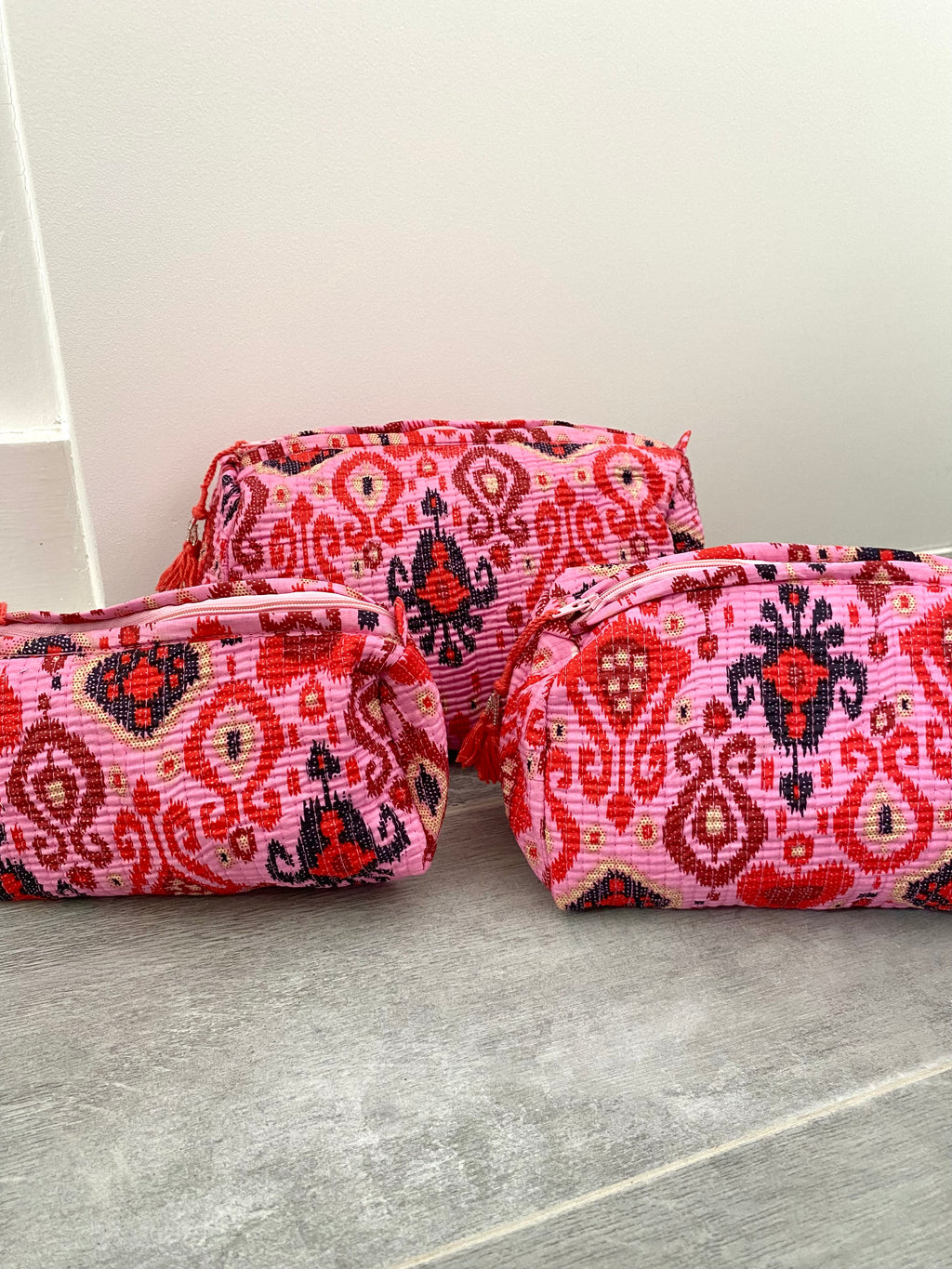 Toilettassen met roze print