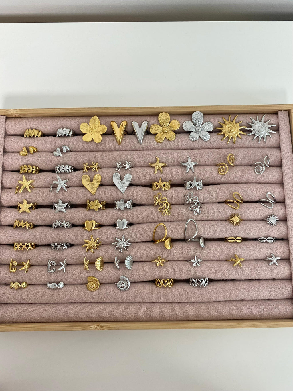 Stainlesss steel ringen met zomerse figuren en hartjes in het goud en zilver