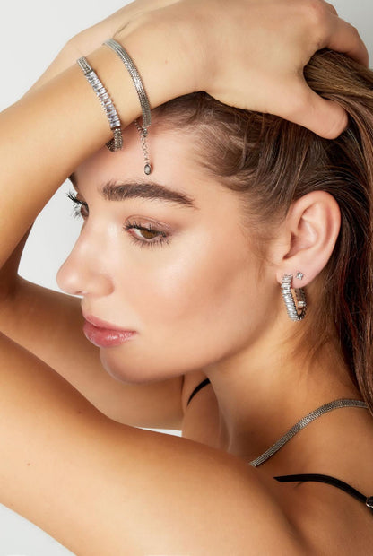 Statement oorbellen zilver met steentjes waterproof