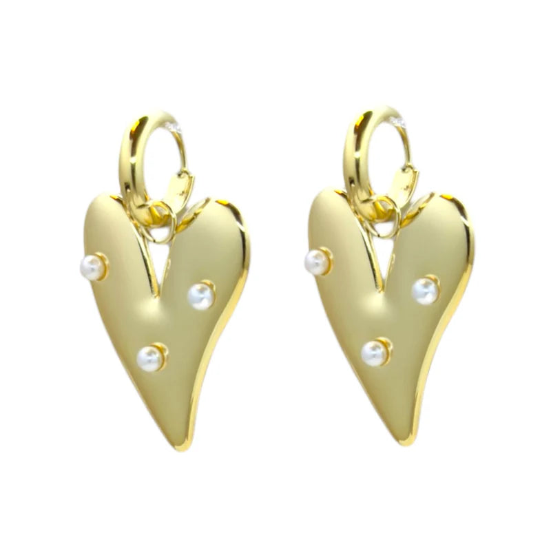 Hart oorbellen met parels goud