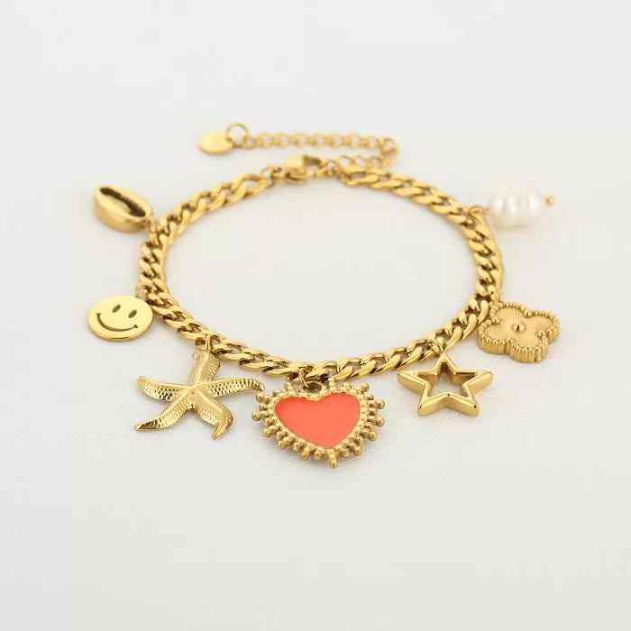 Goudkleurige bedelarmband verschillende hangers goudkleurig