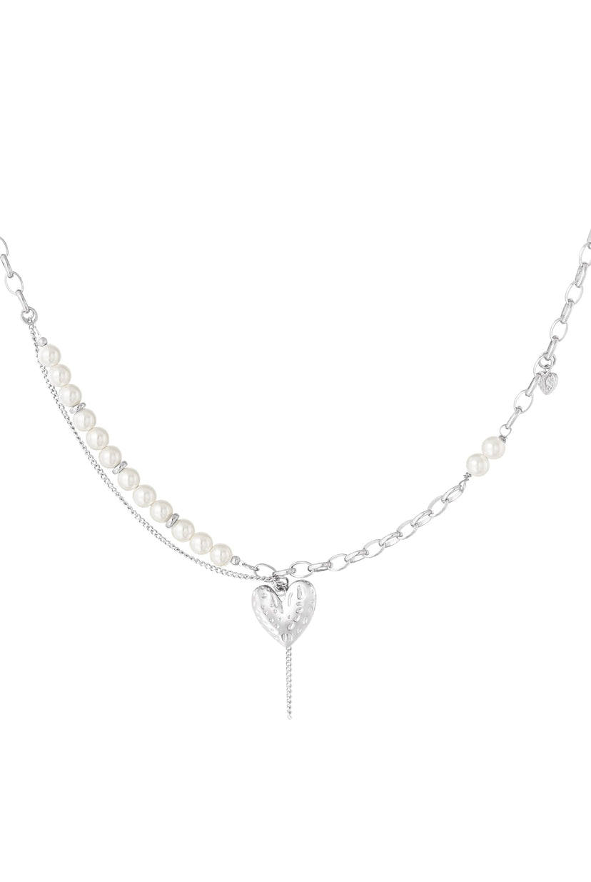 Ketting statement zilver schakels met parels en hart