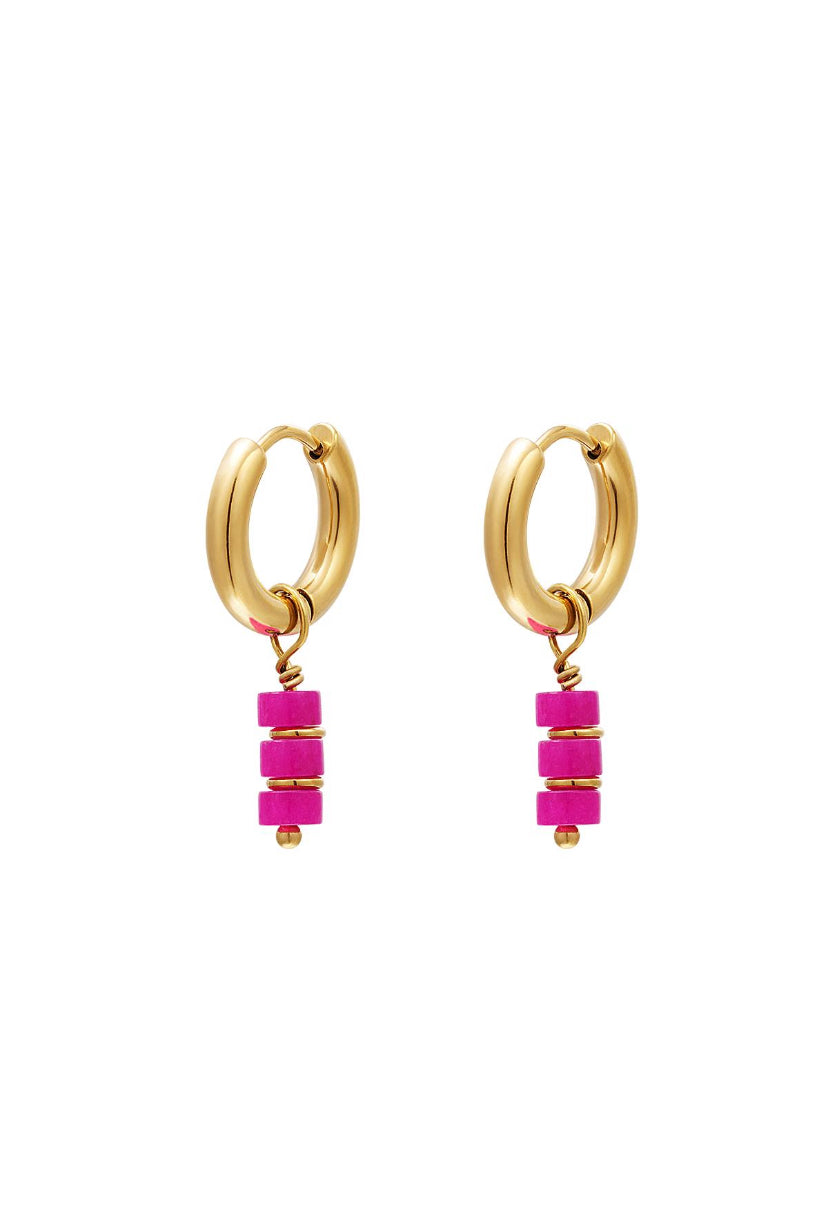 Oorbellen hangers goud met roze detail rvs